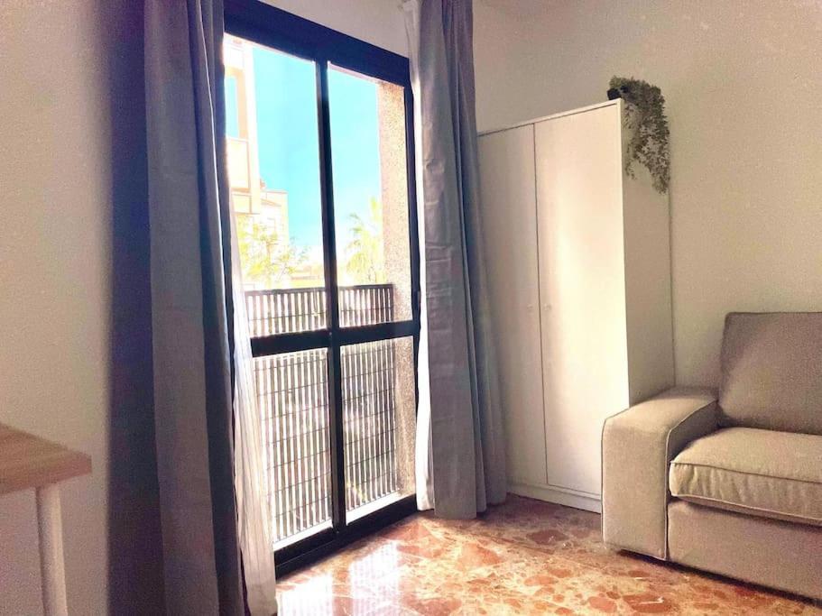 Beautiful & Sunny Apartment Малага Екстериор снимка